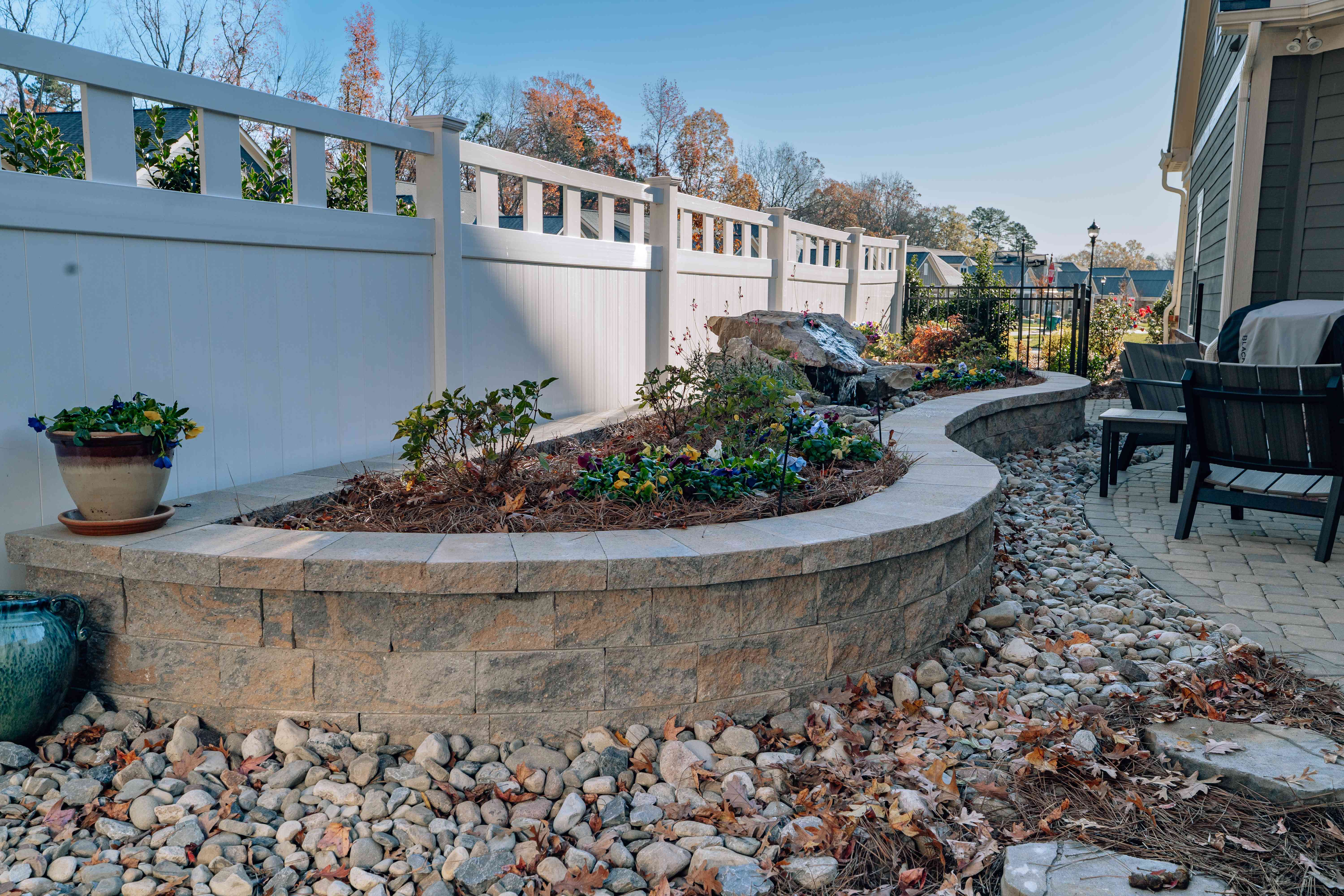 Curved Stone Retaining Wall